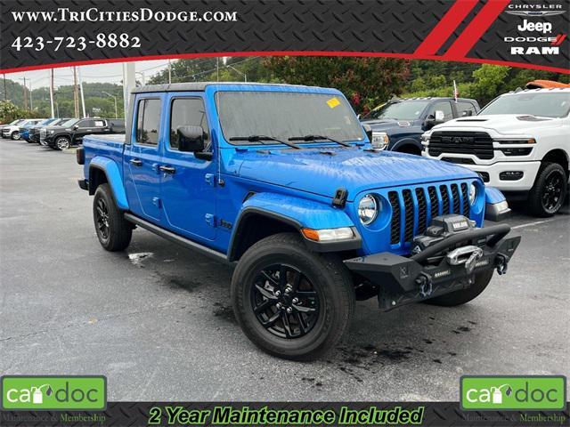 used 2023 Jeep Gladiator car, priced at $32,157