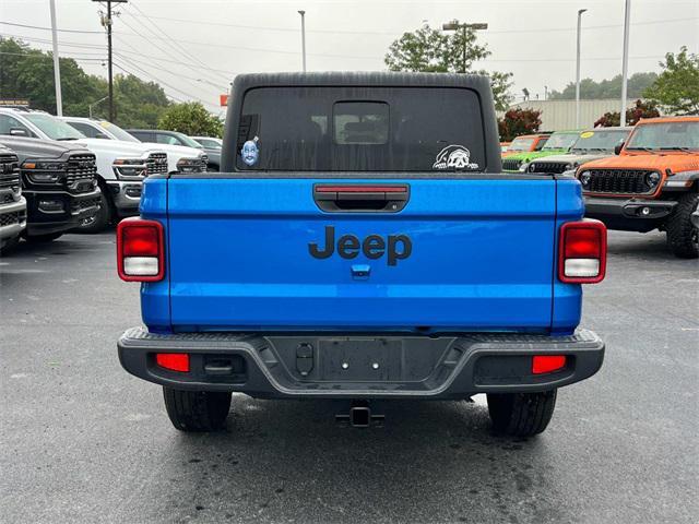 used 2023 Jeep Gladiator car, priced at $32,157