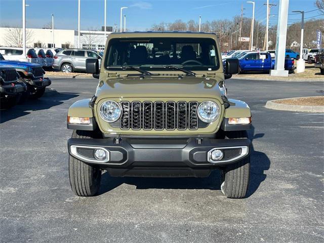 new 2025 Jeep Gladiator car, priced at $45,628
