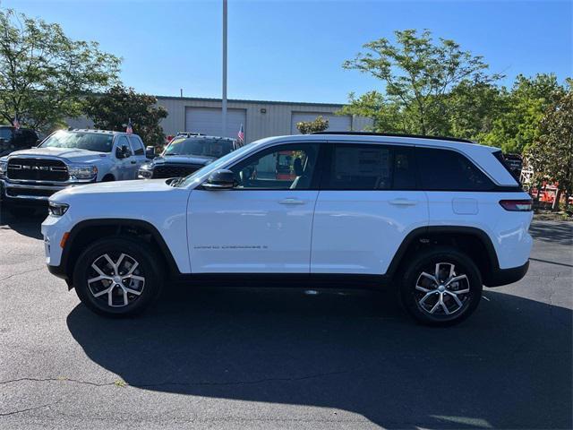 new 2024 Jeep Grand Cherokee car, priced at $51,052