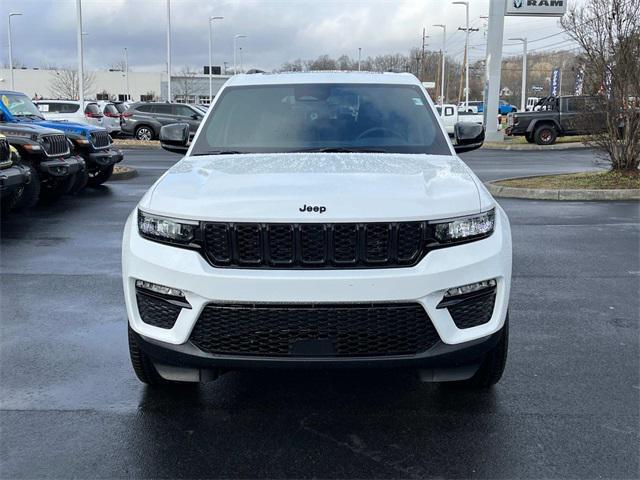 new 2025 Jeep Grand Cherokee car, priced at $50,717