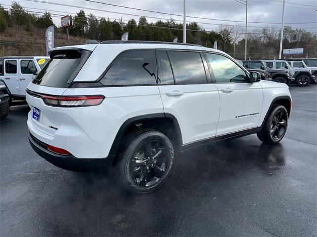 new 2025 Jeep Grand Cherokee car, priced at $50,717