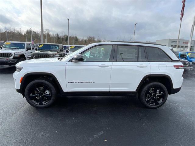 new 2025 Jeep Grand Cherokee car, priced at $50,717