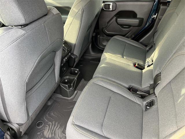 new 2025 Jeep Gladiator car, priced at $50,001