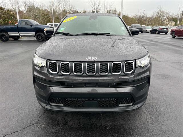 new 2024 Jeep Compass car, priced at $25,878