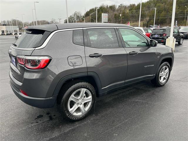 new 2024 Jeep Compass car, priced at $25,878