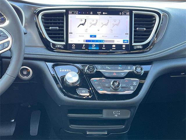 new 2026 Chrysler Pacifica car, priced at $46,355