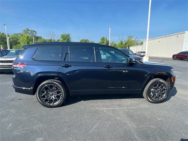 new 2024 Jeep Grand Cherokee L car, priced at $65,887