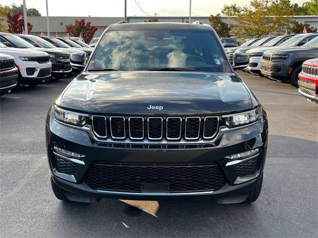 new 2024 Jeep Grand Cherokee car, priced at $49,990