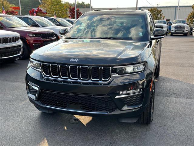 new 2024 Jeep Grand Cherokee car, priced at $49,990