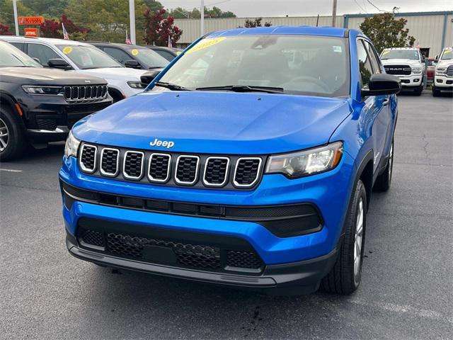 new 2025 Jeep Compass car, priced at $27,090