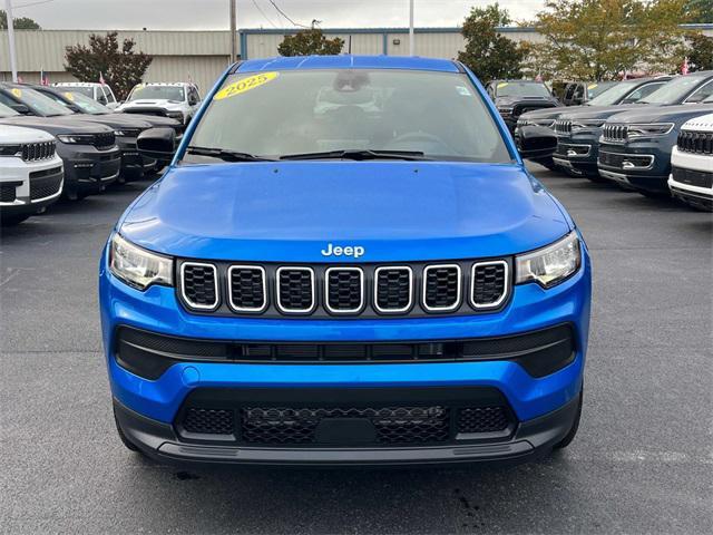 new 2025 Jeep Compass car, priced at $27,090