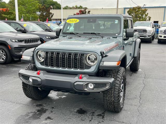 new 2024 Jeep Gladiator car, priced at $55,324