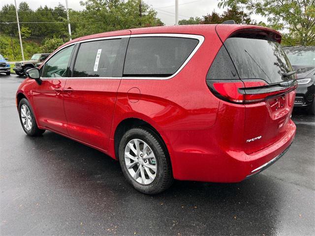 new 2026 Chrysler Pacifica car, priced at $51,125