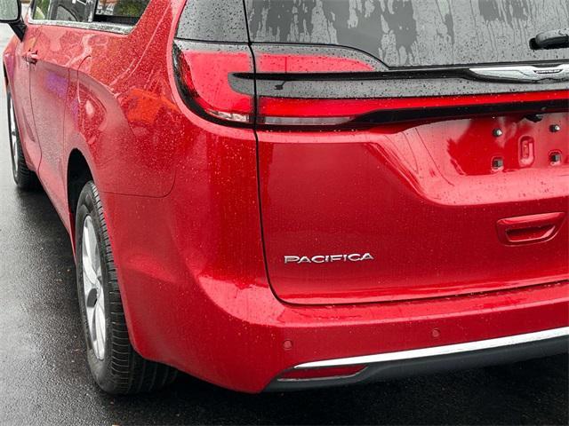 new 2026 Chrysler Pacifica car, priced at $51,125