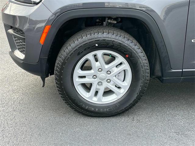 new 2024 Jeep Grand Cherokee car, priced at $41,630