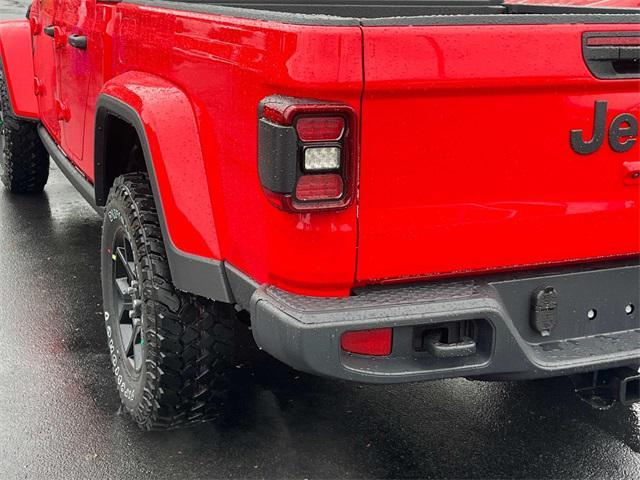 new 2025 Jeep Gladiator car, priced at $53,630