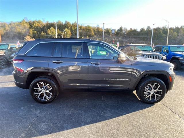 new 2025 Jeep Grand Cherokee car, priced at $46,269