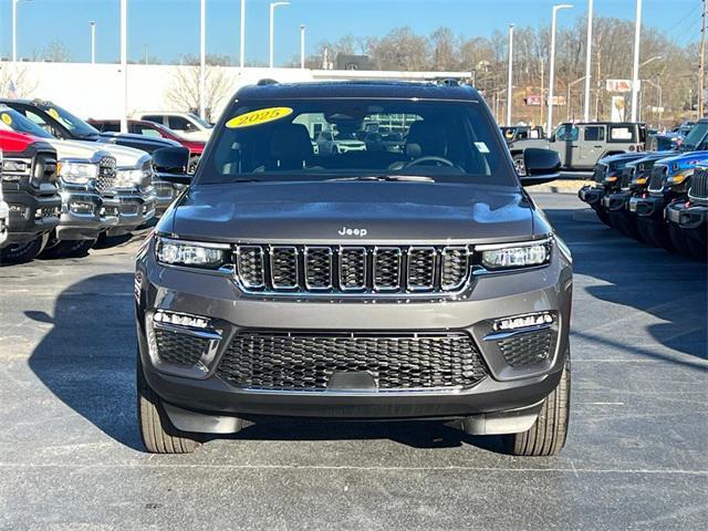 new 2025 Jeep Grand Cherokee car, priced at $46,269