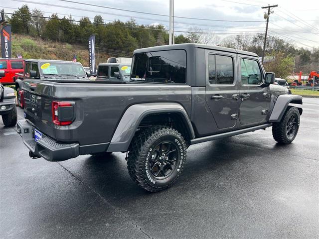 new 2025 Jeep Gladiator car, priced at $48,301