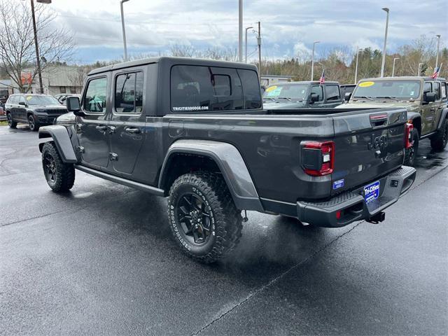 new 2025 Jeep Gladiator car, priced at $48,301