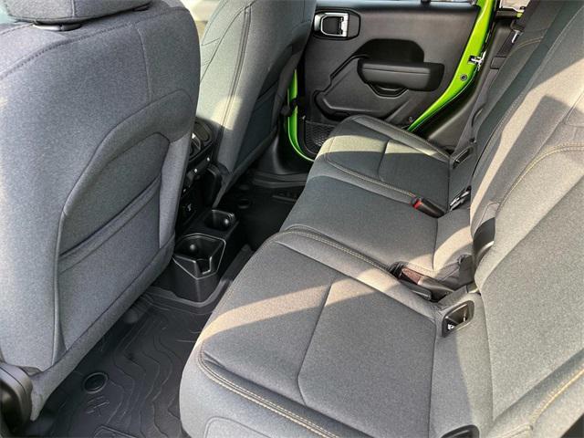new 2025 Jeep Gladiator car, priced at $51,428