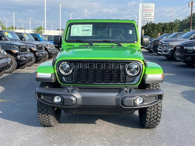 new 2025 Jeep Gladiator car, priced at $51,428