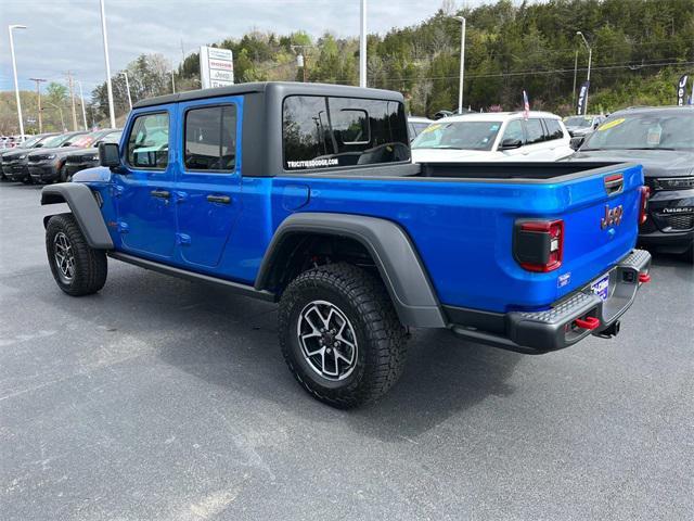 new 2024 Jeep Gladiator car, priced at $57,664