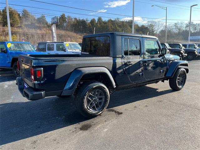 new 2025 Jeep Gladiator car, priced at $46,591