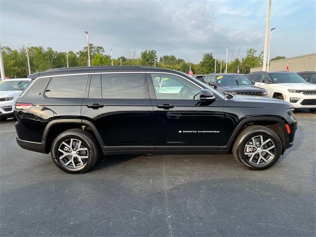 new 2024 Jeep Grand Cherokee L car, priced at $52,116