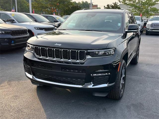 new 2024 Jeep Grand Cherokee L car, priced at $52,116