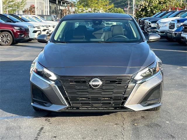 used 2023 Nissan Altima car, priced at $21,085