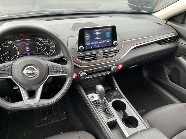used 2023 Nissan Altima car, priced at $20,985