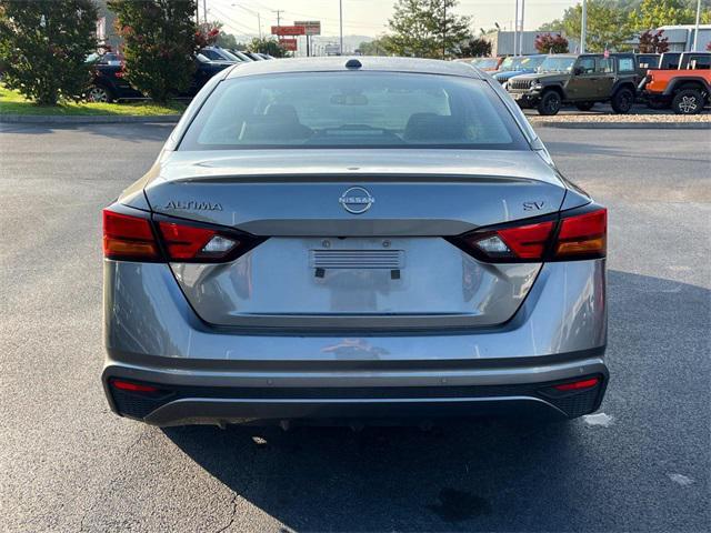 used 2023 Nissan Altima car, priced at $21,085