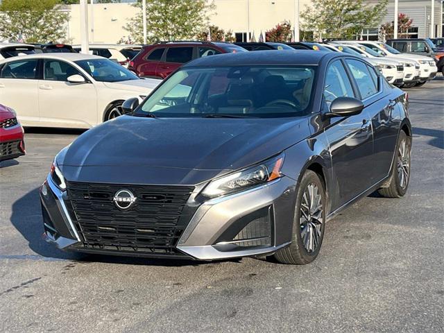 used 2023 Nissan Altima car, priced at $21,085