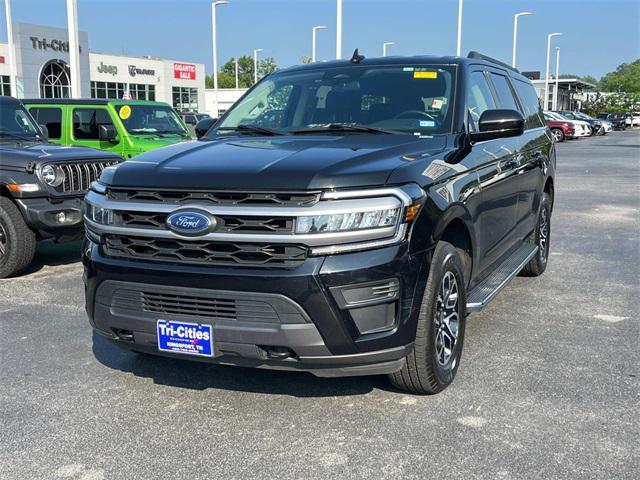 used 2023 Ford Expedition Max car, priced at $40,126