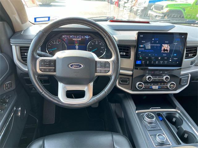 used 2023 Ford Expedition Max car, priced at $40,126