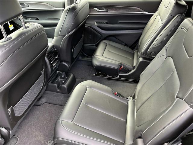 new 2025 Jeep Grand Cherokee L car, priced at $54,635