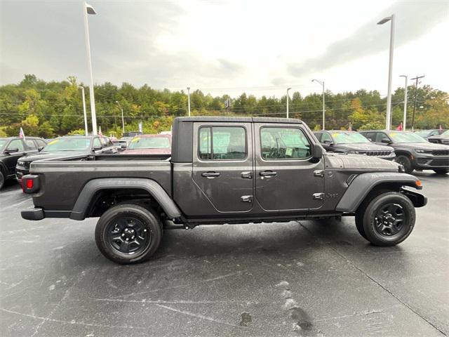 new 2024 Jeep Gladiator car, priced at $42,481