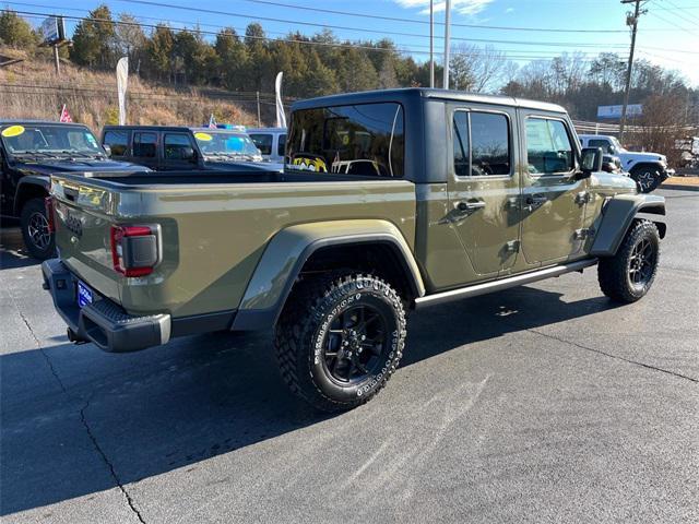 new 2025 Jeep Gladiator car, priced at $49,228