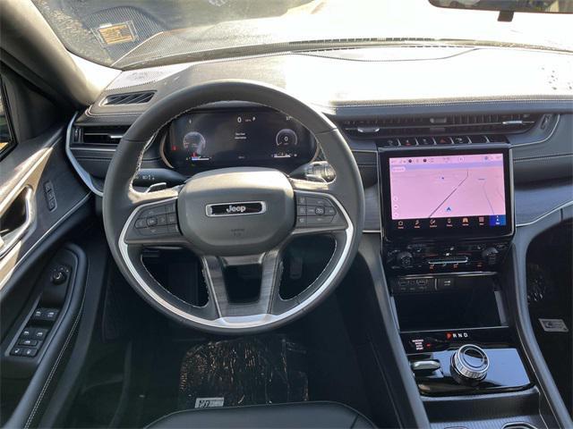 new 2025 Jeep Grand Cherokee car, priced at $51,735