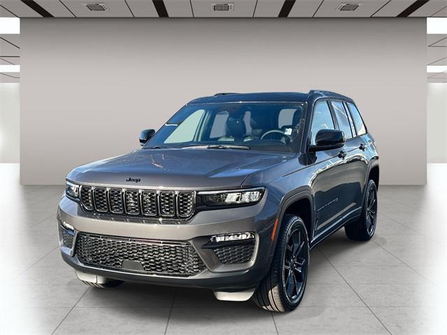 new 2025 Jeep Grand Cherokee car, priced at $51,735
