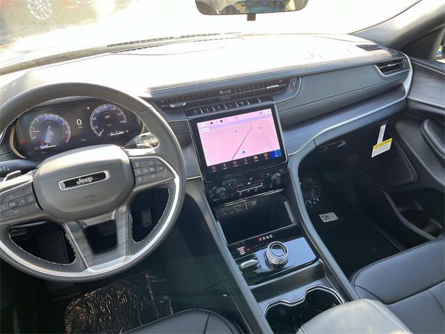 new 2025 Jeep Grand Cherokee car, priced at $51,735