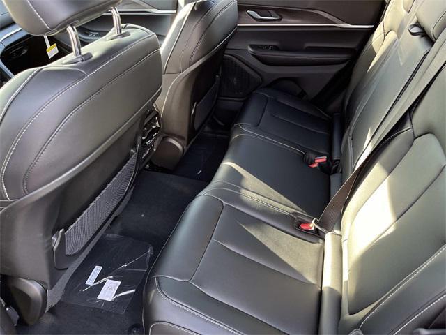 new 2025 Jeep Grand Cherokee car, priced at $51,735