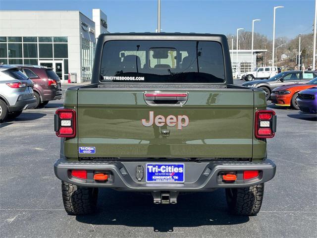 new 2024 Jeep Gladiator car, priced at $57,620