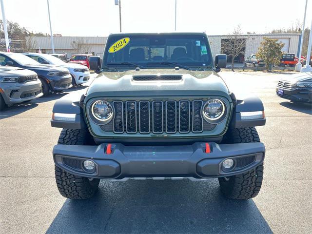 new 2024 Jeep Gladiator car, priced at $57,620