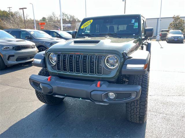 new 2024 Jeep Gladiator car, priced at $57,620