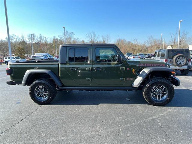 new 2024 Jeep Gladiator car, priced at $57,620