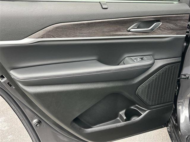 new 2025 Jeep Grand Cherokee L car, priced at $51,512