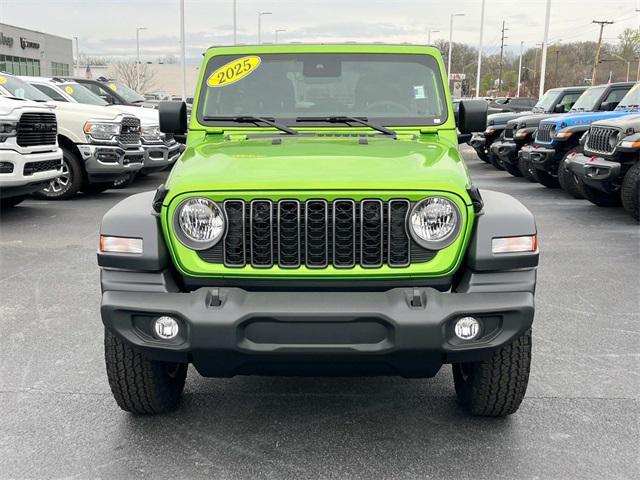 new 2025 Jeep Wrangler car, priced at $44,070
